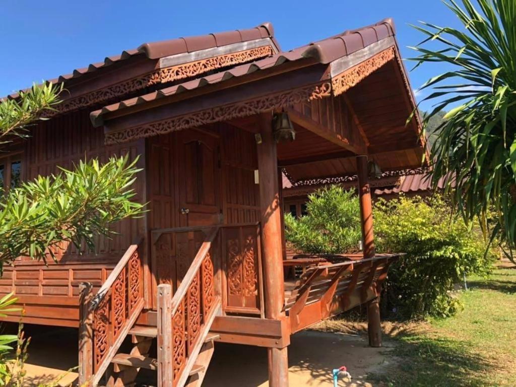 Nai Khun Khao Resort Chiang Mai Exterior photo